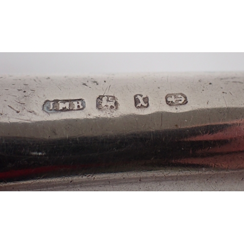 271 - A silver cheroot holder, 21g