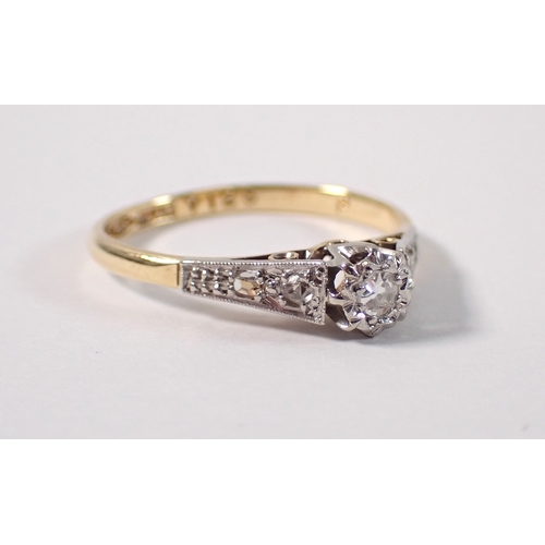 378 - An antique 18 carat gold and platinum ring illusion set diamond on diamond set shoulders, size L 1/2... 