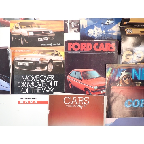 617 - A group of motoring related brochures including Ford