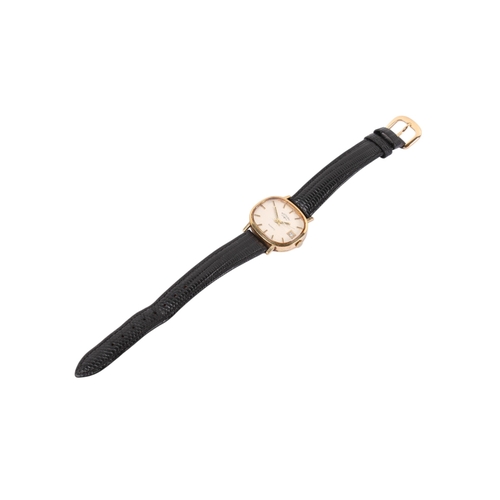 193 - A 9ct gold Rotary quartz wristwatch. Gilt markers to the oval face, partial mark to side of case and... 