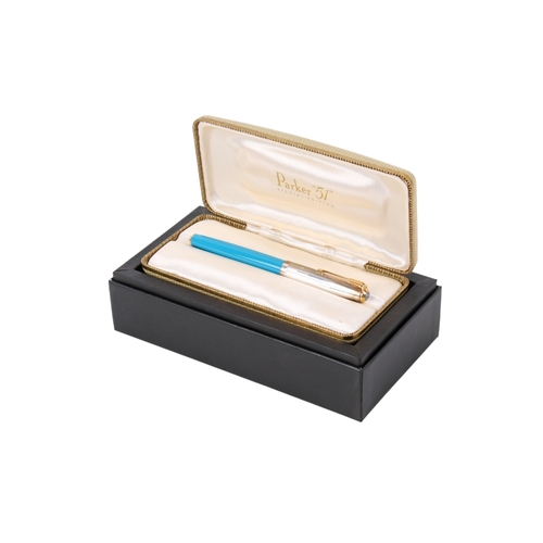 52 - A 2002 special edition boxed Parker '51' fountain pen. With a white and yellow metal lid featuring t... 