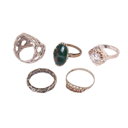 242 - Five silver and white metal rings. Four with stone details, various designs, gross weight 19.4g