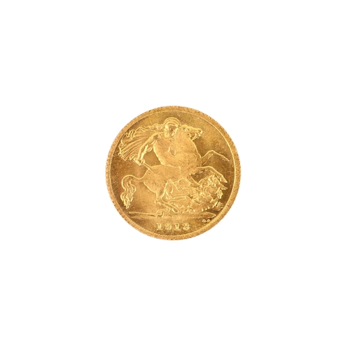 70 - 1913 half sovereign coin. Weight 4g