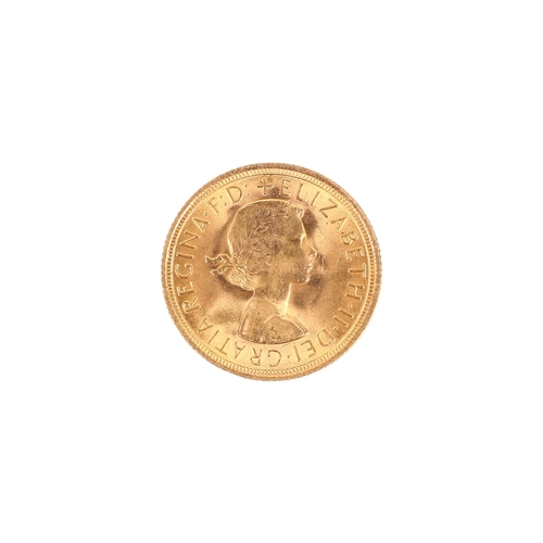 74 - 1963 gold sovereign coin. Weight 8g