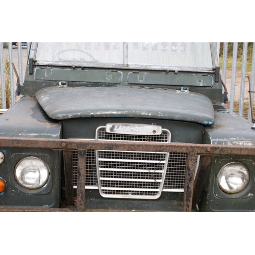 A Series 3 Landrover 109, 2 axle ridgid body light 4x4 utility Reg. HHU ...