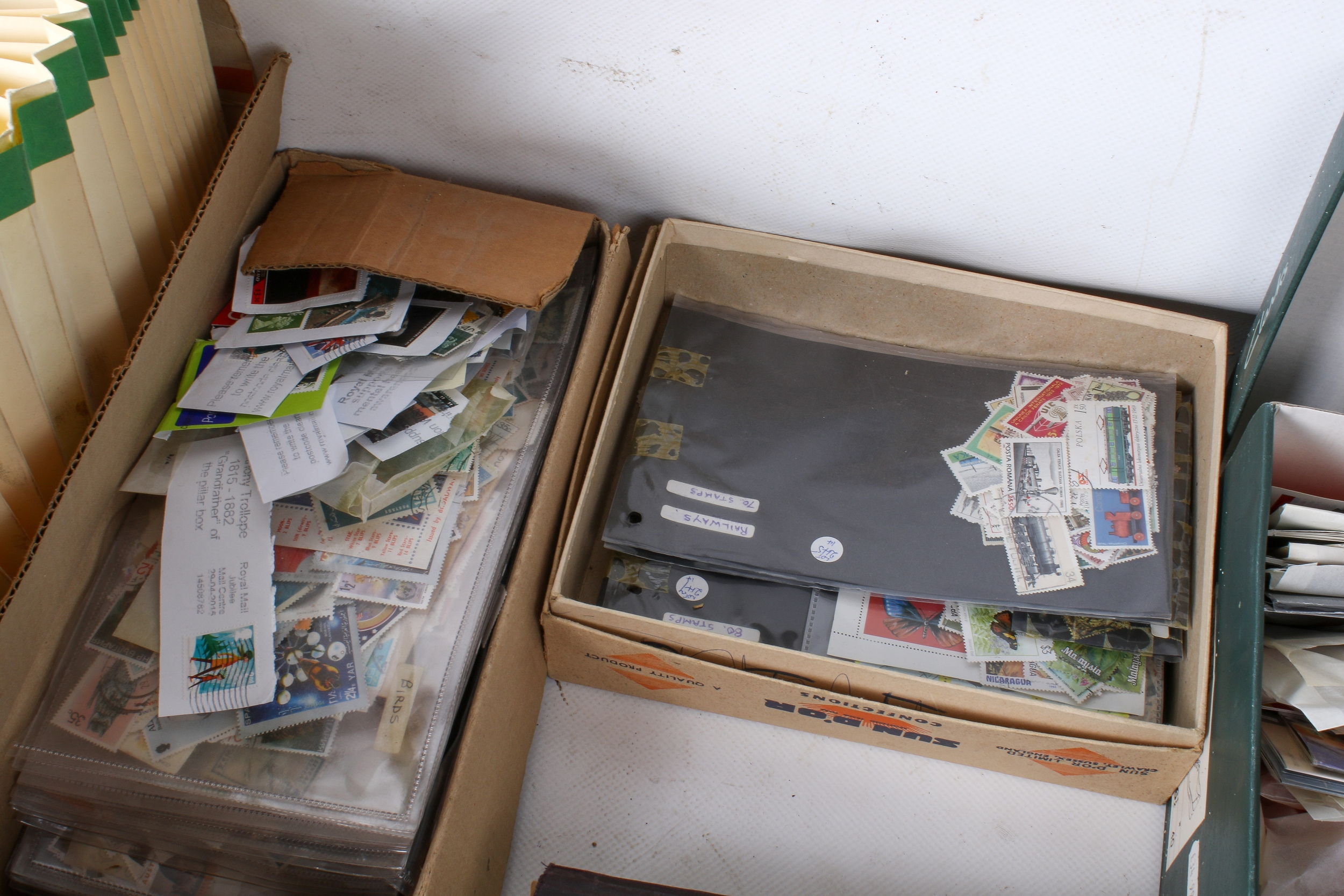 A huge collection of a sorting stamps. Consisting of world stamps, many ...