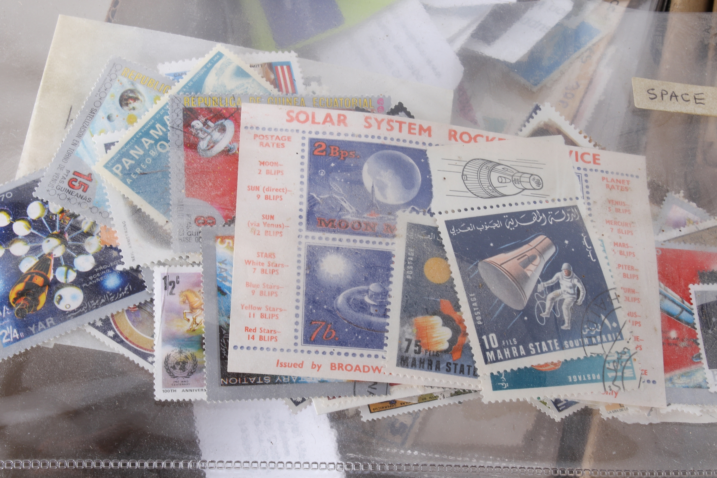 A huge collection of a sorting stamps. Consisting of world stamps, many ...