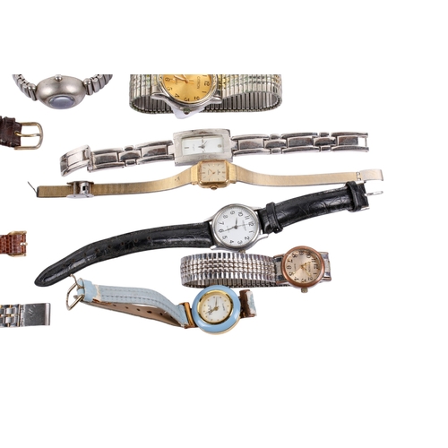 412 - A collection of ladies' and gentlemen's watches. Including a gentleman's Citron, quartz movement, th... 