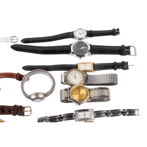 412 - A collection of ladies' and gentlemen's watches. Including a gentleman's Citron, quartz movement, th... 