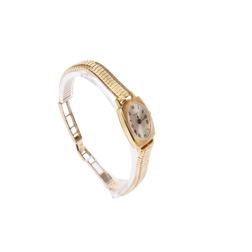 370 - A vintage 'Richard' gold lady's dress watch. The oval champagne face with black Roman numerals, mark... 