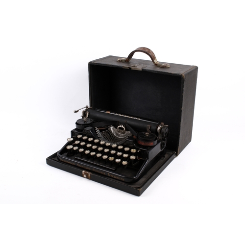 222 - A circa 1920s USA, Underwood Standard Portable Typewriter, cased.