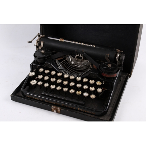 222 - A circa 1920s USA, Underwood Standard Portable Typewriter, cased.