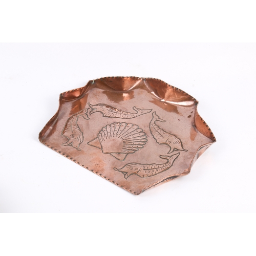 231 - A vintage Newlyn style hand decorated copper dust pan and brush set, unmarked. Having a scallope she... 