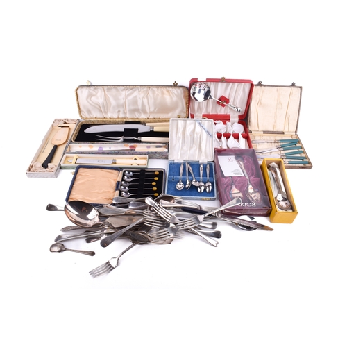 185 - A group of assorted flat and loose silver plated and stainless steel cutlery. Including a carving se... 