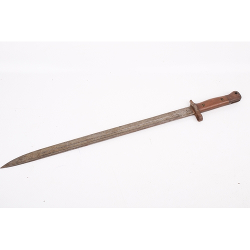 47 - A 1907 pattern Lee Enfield bayonet by Sanderson. Markings to the blade, L55cm.