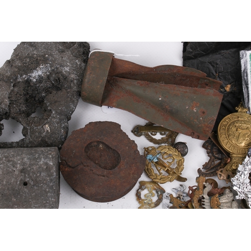 50 - A WWII German insengary exposed bomb. Engraved '--EUPORT OCTr 1917 JCF. DV FROM LADY OF---'