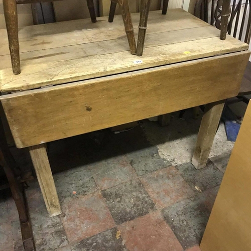 313 - DROP LEAF TABLE