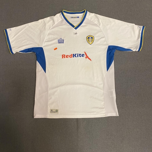 209 - Leeds United football shirt