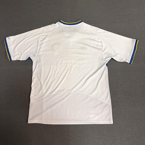 209 - Leeds United football shirt