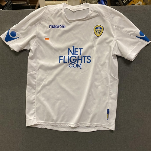 210 - Leeds United football shirt