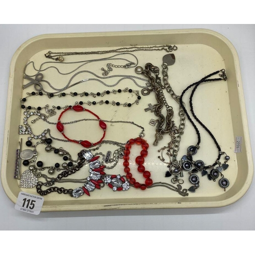 115 - Large tray of assorted vintage jewellery