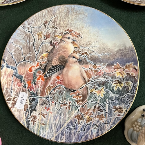 200 - Collection of ten Coalport (Frosty Morning) Limited edition plates and a pair of Royal Doulton (Wate... 