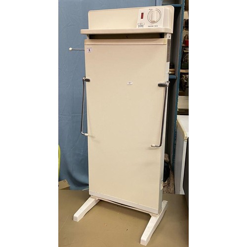 6 - Corby trouser press