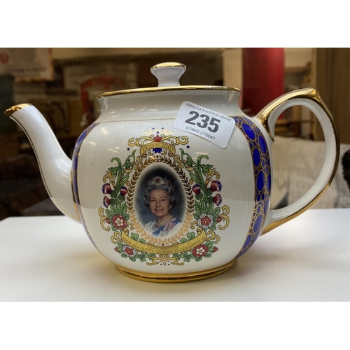 235 - Ringtons teapot by Wade Ceramics