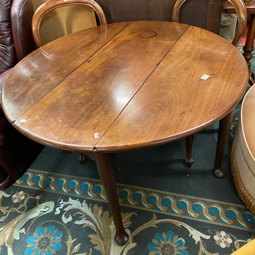 85 - Period gate leg table