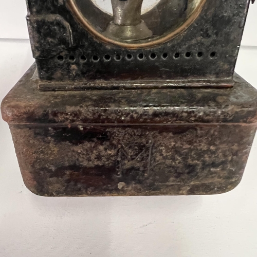 149A - LNER Victorian railway lamp - Reg No. H1205