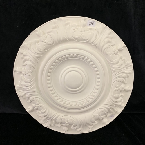 376 - Ceiling rose