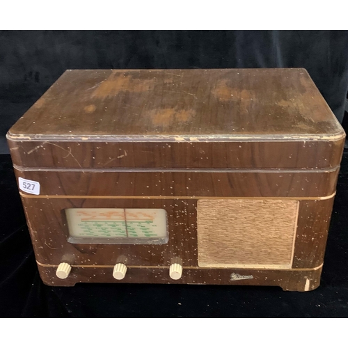 527 - 1930s G Marconi radio gramophone with Bakelite fittings