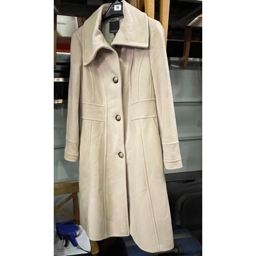 96 - Ladies winter coat in camel size 14