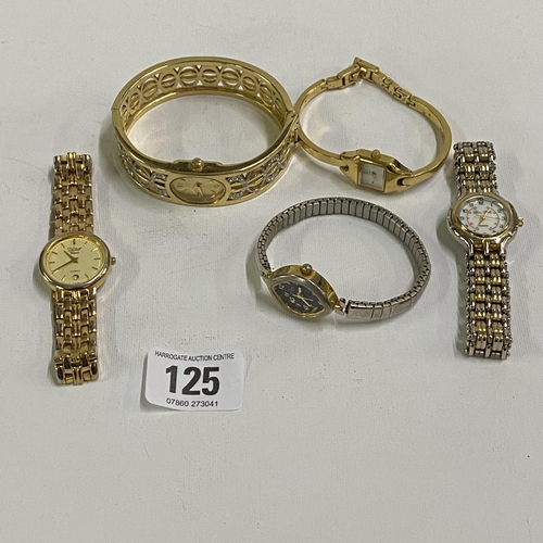 125 - 5 gold tone ladies cocktail watches - All working