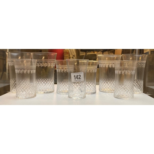 142 - Selection of Edwardian etched glassware