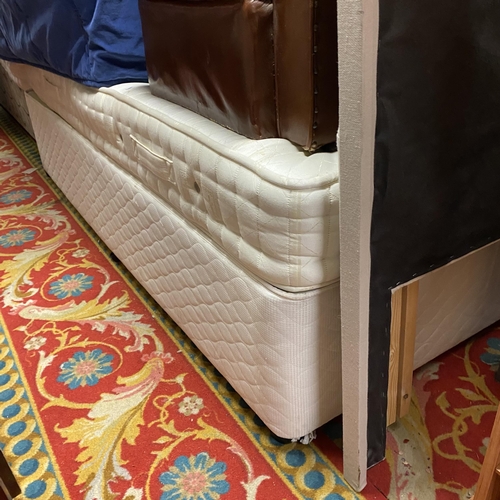 106 - Single divan bed complete with mattress and headboard