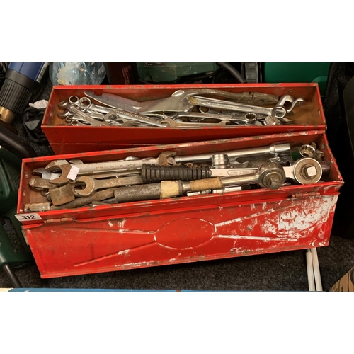 312 - Concertina tool box containing various tools