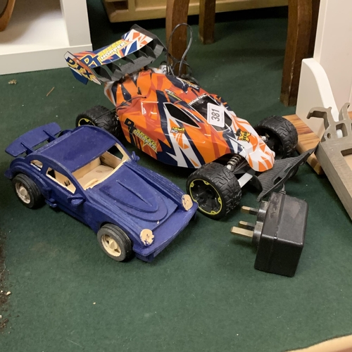 381 - Toy car and RC car