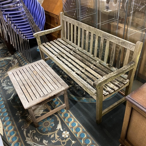 75 - Teak garden bench with coffee table