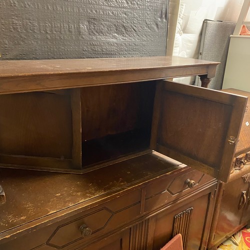 116 - Oak buffet sideboard