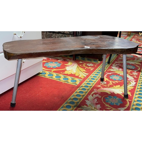 128 - VINTAGE COFFEE TABLE