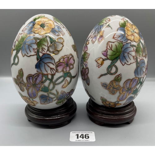 146 - PAIR OF VINTAGE HAND PAINTED PORCELAIN EGGS