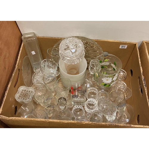 377 - BOX OF GLASSWARE