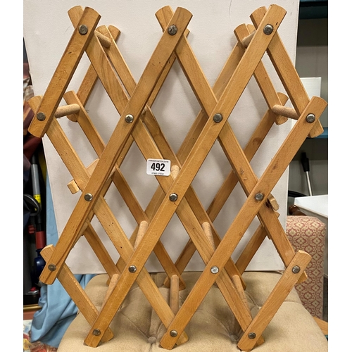 492 - WINE RACK