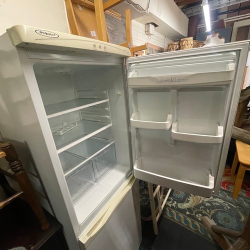 70 - HOTPOINT ICE DIAMOND FRIDGE FREEZER