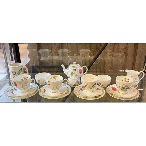 181 - BEAUTIFUL CHINA TEA SET BY OBJECTS D'ART