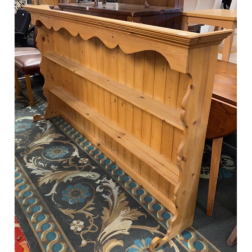 88 - PINE DRESSER TOP