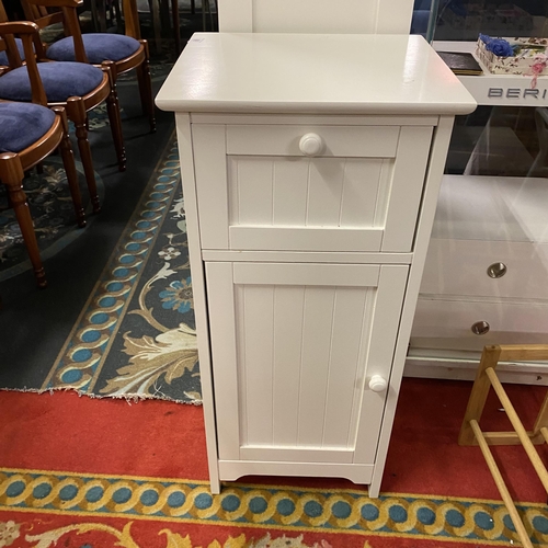 69 - WHITE BATHROOM CABINET