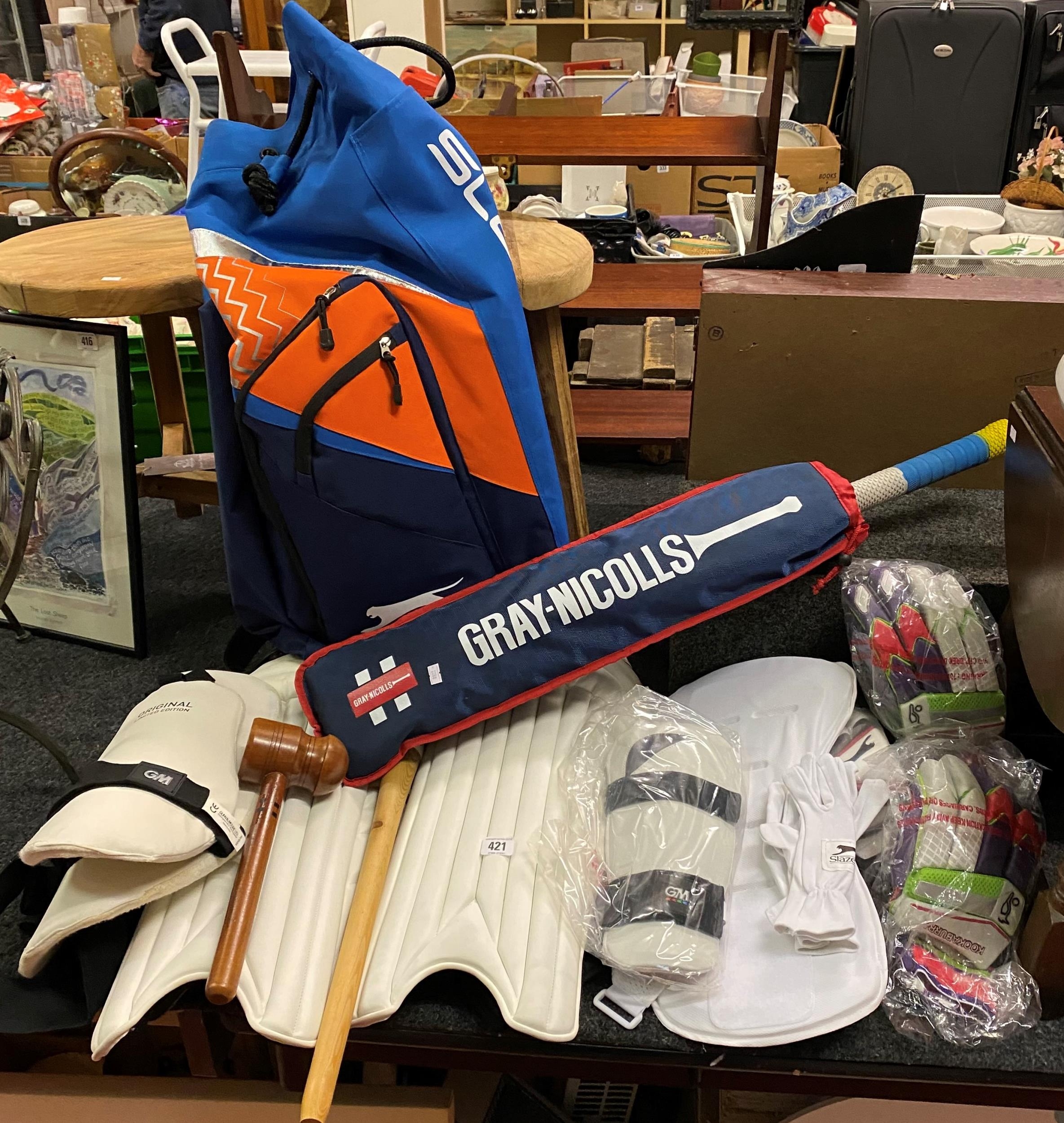 FULL GM CRICKET KIT WITH CARRY BAG AND BAT