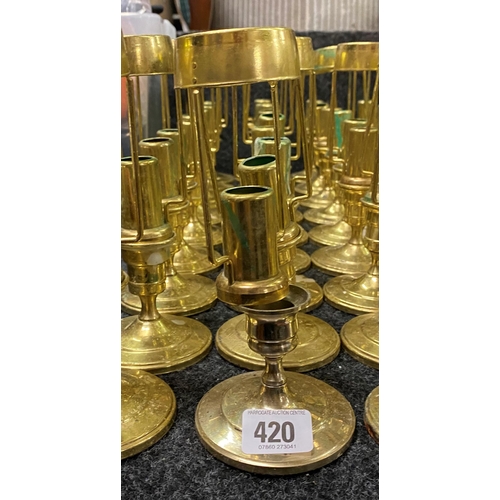 420 - 9 X BRASS CANDLE STICKS